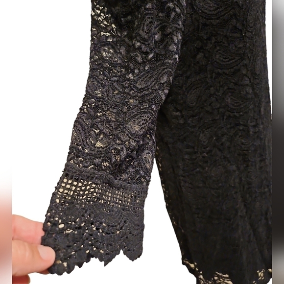 Lovemarks Pull Over Black Lace Mini Dress 100% Polyester Scoop Neck Size M - Picture 5 of 8